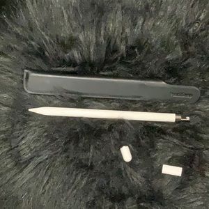 LIKE NEW 🍎 Apple Pencil 1st gen + magnetic case